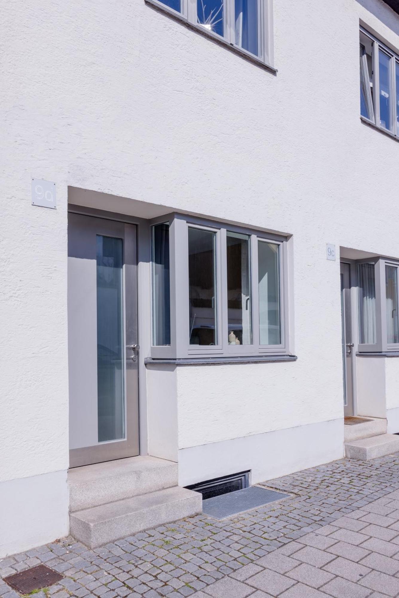 Lumen Homes - Altstadt-Studio Direkt Im Zentrum, Kueche, Netflix, Oeffentlicher Parkplatz Ums Eck Ingolstadt Exterior foto